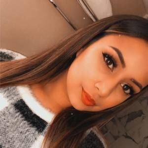 Meet your Posher, Briana